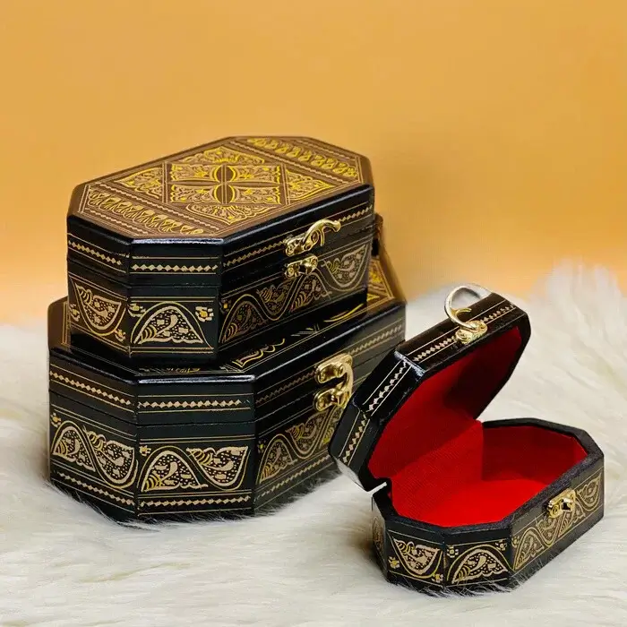 Naqshi Art Jewellery Box round