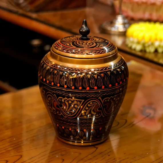 Lacquer Art Design Wooden Candy Jar