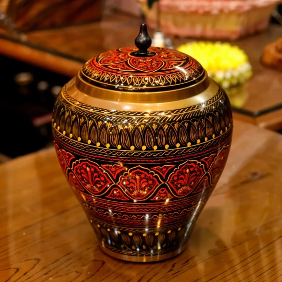 Lacquer Art Design Wooden Candy Jar