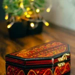 red jewelry box naqshi